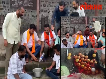 MNS workers made syrup from lemons used in Aghori rituals at the crematorium and drank it in kolhapur | Kolhapur: स्मशानभूमीत अघोरी प्रकारात वापरलेल्या लिंबूचे सरबत केले, मनसेच्या कृतीने झणझणीत अंजन घातले- video MNS workers made syrup from lemons used in Aghori rituals at the crematorium and drank it in kolhapur | Kolhapur: स्मशानभूमीत अघोरी प्रकारात वापरलेल्या लिंबूचे सरबत केले, मनसेच्या कृतीने झणझणीत अंजन घातले- video