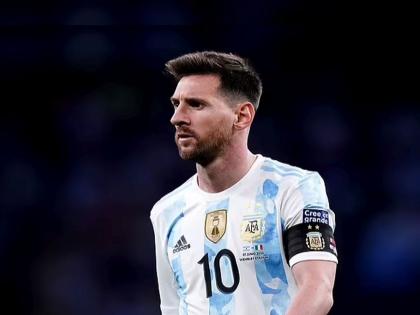 FIFA World Cup 2022: Huge blow for Argentina ahead of final, Lionel Messi injured, to play in final or not? An update is coming | FIFA World Cup 2022: फायनलपूर्वी अर्जेंटिनाला मोठा धक्का, लियोनेल मेस्सी जखमी, अंतिम सामन्यात खेळणार की नाही? येतेय अशी अपडेट   