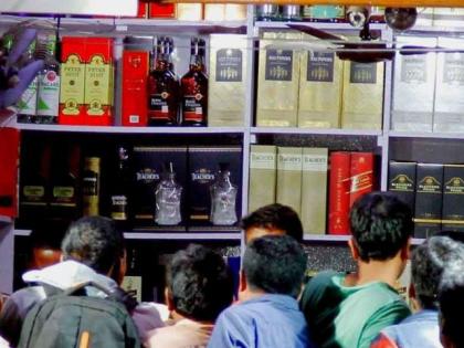 as compared to coronavirus time liquor wine beer sale increased government got huge revenue | चिअर्स, पारा वाढला; मद्याचा प्याला चढला!, विदेशी मद्याच्या विक्रीचाही विक्रम