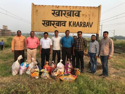 illegal liquor seized from kochuveli porbandar express by Excise duty department | एक्स्प्रेसच्या प्रसाधनगृहावर सापडल्या दारुच्या एक हजार बाटल्या; उत्पादन शुल्क विभागाची कारवाई