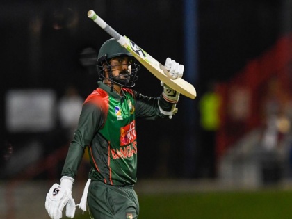 Asia Cup 2018 IND v BAN: Recorded by Bangladesh's Record Against India | Asia Cup 2018 IND v BAN : भारताविरुद्ध बांगलादेशच्या 'या' फलंदाजाने केला विक्रम