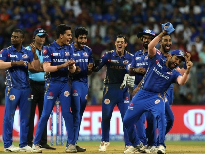 IPL 2019: Mumbai Indians enter in play-offs with win over Sunrisers Hyderabad IN SUPER OVER | IPL 2019 : सुपर ओव्हरमध्ये विजयासह मुंबई इंडियन्स प्ले-ऑफमध्ये दाखल