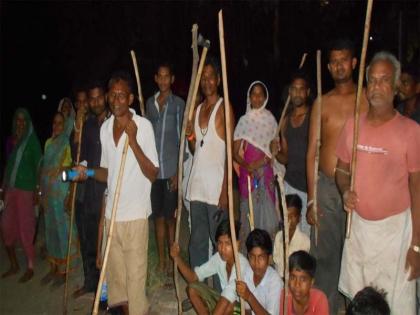 The villagers of Dhubri Lobhani were injured | भितीपोटी लोभाणी येथील ग्रामस्थांची उडाली झोप