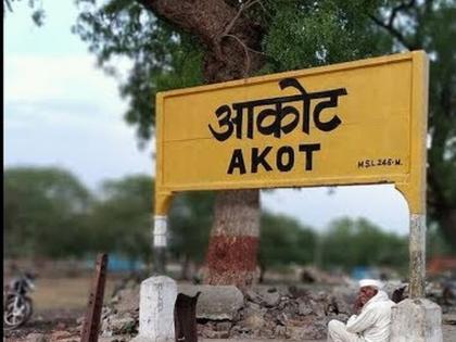 Maharashtra Assembly Election 2019 ; Emphasis on demand of local candidate in Akot constituency | विधानसभा निवडणूक; अकोट मतदारसंघात स्थानिक उमेदवाराच्या मागणीला जोर