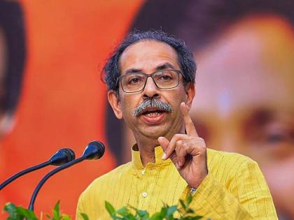 lok sabha election 2024 Former Chief Minister Uddhav Thackeray accused the Election Commission | जिथे शिवसेनेचं मतदान आहे, तिथे...; निवडणूक आयोग भाजपाची चाकरी करत असल्याचा उद्धव ठाकरेंचा आरोप