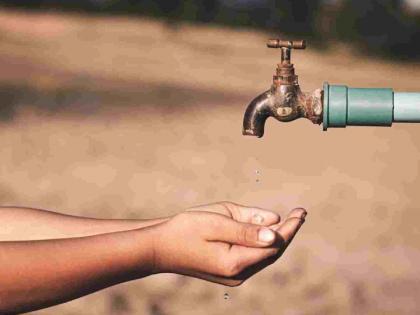 Water supply stopped in Agadi for four days; Big struggle of women for water | आगडी येथे चार दिवसांपासून पाणीपुरवठा बंद; महिलांचा पाण्यासाठी मोठा संघर्ष