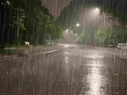 Thunderstorms in the morning but The whole day the torture of heat! | सकाळी गडगडाटी पावसाचा खेळ; दिवसभर मात्र उकाड्याचा छळ !