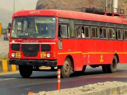 Smuggling of liquor in the corporation bus; A case has been registered against the woman | चक्क महामंडळाच्या बसमधून दारुची तस्करी; महिलेवर कारवाई करत गुन्हा दाखल