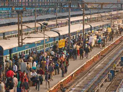 Inconvenience to passengers due to changes in railway traffic | रेल्वे वाहतुकीत बदल झाल्याने प्रवाशांची गैरसोय