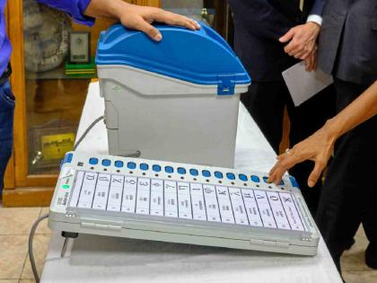 If the defeated candidates want to object, the data in the 'EVM' will be preserved for one and a half months | पराभूत उमेदवारांना आक्षेप घ्यायचा असल्यास दीड महिना सुरक्षित राहणार 'इव्हीएम'मधील डेटा