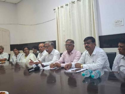 'Republican Federation' announces new political front for revival of Ambedkarite politics | आंबेडकरवादी राजकारणाच्या पुनर्रउभारणीसाठी 'रिपब्लिकन फेडरेशन' नवीन राजकीय आघाडीचीची घोषणा 'Republican Federation' announces new political front for revival of Ambedkarite politics | आंबेडकरवादी राजकारणाच्या पुनर्रउभारणीसाठी 'रिपब्लिकन फेडरेशन' नवीन राजकीय आघाडीचीची घोषणा