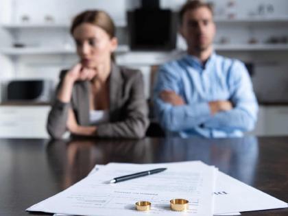 Oh my God! So many divorces every year? What are the reasons for divorce? | बापरे ! दर वर्षी इतके सारे घटस्फोट ? घटस्फोटाची कारणे काय? Oh my God! So many divorces every year? What are the reasons for divorce? | बापरे ! दर वर्षी इतके सारे घटस्फोट ? घटस्फोटाची कारणे काय?