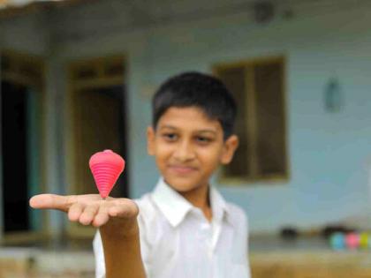 The fact that a boy is spinning a wheel is also talent; A new approach in educational policy... | मुलगा भोवरा फिरवतोय हेही टॅलेंटच; शैक्षणिक धोरणात नवा दृष्टिकोन...