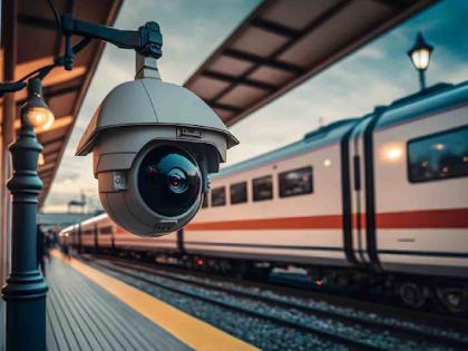 CCTV cameras at 17 railway stations of Nagpur Central Railway | नागपूर मध्य रेल्वेच्या १७ रेल्वे स्थानकांवर सीसीटीव्ही कॅमेरे CCTV cameras at 17 railway stations of Nagpur Central Railway | नागपूर मध्य रेल्वेच्या १७ रेल्वे स्थानकांवर सीसीटीव्ही कॅमेरे