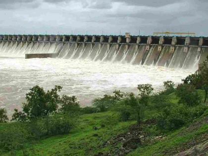 Gosikhurd project-affected students get 5 percent reservation in government jobs | गोसीखुर्द प्रकल्पग्रस्त विद्यार्थ्यांना शासकीय नोकरीत ५ टक्के आरक्षणाचा मार्ग मोकळा Gosikhurd project-affected students get 5 percent reservation in government jobs | गोसीखुर्द प्रकल्पग्रस्त विद्यार्थ्यांना शासकीय नोकरीत ५ टक्के आरक्षणाचा मार्ग मोकळा