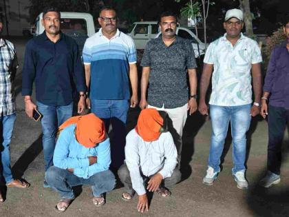 The main mastermind of a gang that was offering gold coins for cheap money was arrested. | कमी पैशात सोन्याच्या गिन्न्या देणाऱ्या टोळीचा मुख्य सूत्रधार अटक The main mastermind of a gang that was offering gold coins for cheap money was arrested. | कमी पैशात सोन्याच्या गिन्न्या देणाऱ्या टोळीचा मुख्य सूत्रधार अटक