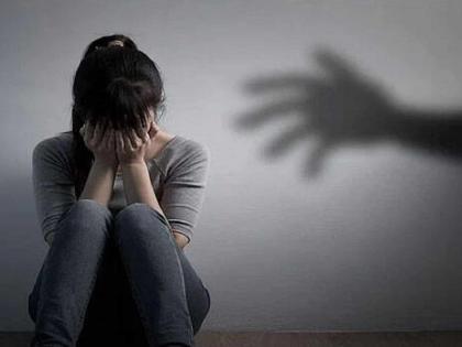Guitar academy driver repeatedly abused minor girl | गिटार अकॅडमी चालकाने अल्पवयीन मुलीवर केला वारंवार अत्याचार