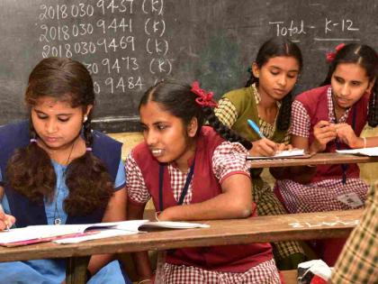 It is mandatory to provide scribes to disabled students on demand; it is not necessary to submit a medical certificate | दिव्यांग विद्यार्थ्यांना मागणीनुसार लेखनिक देणे बंधनकारक; वैद्यकीय प्रमाणपत्र सादर करणेही गरजेचे नाही