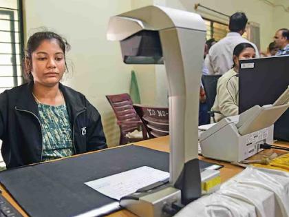 Seven thousand land records employees in the state are awaiting a change in pay scale | राज्यातील सात हजार भूमी अभिलेख कर्मचारी वेतनश्रेणी बदलाच्या प्रतीक्षेत Seven thousand land records employees in the state are awaiting a change in pay scale | राज्यातील सात हजार भूमी अभिलेख कर्मचारी वेतनश्रेणी बदलाच्या प्रतीक्षेत