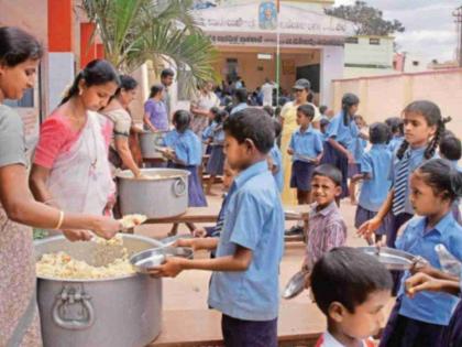 Twelve menus of nutritional food increased the heartbeat of teachers | पोषण आहाराचे बारा मेन्यूने शिक्षकांचे वाढले हार्टबीट