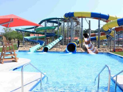 Reduce GST on water parks from 18 percent to 5 percent; otherwise, tourism will be in greater demand in Vidarbha | वॉटर पार्कवरील जीएसटी १८ टक्क्यांवरून ५ टक्के करा; नाहीतर विदर्भात पर्यटन अधिक मागासेल