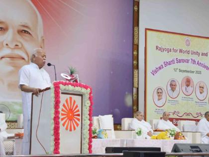 Many fear that India has become big, that's why tariffs were imposed; Dr. Mohan Bhagwat's big statement | भारत मोठा झाल्याचे अनेकांना भय, म्हणूनच लावले टॅरिफ ; डॉ.मोहन भागवत यांचे मोठे वक्तव्य