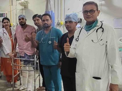 It was time to amputate the leg due to a snake bite, but the doctors' efforts were finally successful. | सर्पदंशामुळे पाय कापण्याची आली होती वेळ, अखेर डॉक्टरांच्या प्रयत्नांना आले यश It was time to amputate the leg due to a snake bite, but the doctors' efforts were finally successful. | सर्पदंशामुळे पाय कापण्याची आली होती वेळ, अखेर डॉक्टरांच्या प्रयत्नांना आले यश