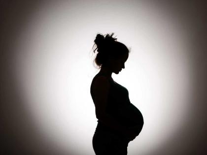 He eloped with a 14-year-old girl claiming love and got her married as a child, and as soon as she got pregnant, he... | प्रेमाचे दावे करत १४ वर्षीय मुलीशी पळून जाऊन बालविवाह केला, गर्भवती राहताच त्याने..