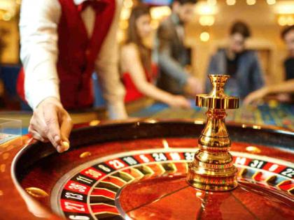 'Chakri' gambling in the name of lottery! Fraud of crores exposed | लॉटरीच्या नावाखाली 'चक्री' जुगार! कोट्यवधींच्या फसवणुकीचा पर्दाफाश 'Chakri' gambling in the name of lottery! Fraud of crores exposed | लॉटरीच्या नावाखाली 'चक्री' जुगार! कोट्यवधींच्या फसवणुकीचा पर्दाफाश