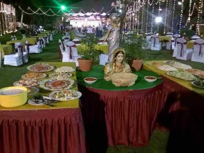 More than 100 people get food poisoning at a wedding in Sakoli | साकोलीतील लग्न सोहळ्यात जेवणामुळे शंभराहून अधिक वऱ्हाडींना विषबाधा More than 100 people get food poisoning at a wedding in Sakoli | साकोलीतील लग्न सोहळ्यात जेवणामुळे शंभराहून अधिक वऱ्हाडींना विषबाधा