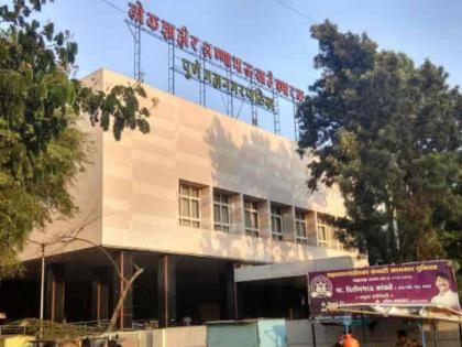 Stray dog squad welcomes here 8 employees counted Democrat Anna Bhau Sathe theatre in poor condition | इथे स्वागताला भटके ‘श्वानपथक’; मोजून ८ कर्मचारी, लोकशाहीर अण्णा भाऊ साठे नाट्यगृहाची दुरवस्था Stray dog squad welcomes here 8 employees counted Democrat Anna Bhau Sathe theatre in poor condition | इथे स्वागताला भटके ‘श्वानपथक’; मोजून ८ कर्मचारी, लोकशाहीर अण्णा भाऊ साठे नाट्यगृहाची दुरवस्था