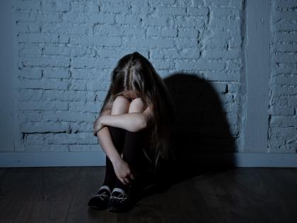 eleven year old girl repeatedly raped victim became pregnant crime news loni kalbhor | Pune| धक्कादायक! अकरावर्षीय मुलीवर वांरवार केला बलात्कार, पीडिता गर्भवती राहिल्यावर समोर आला प्रकार