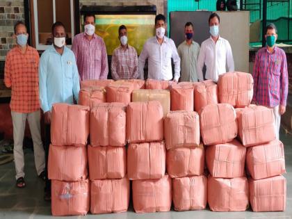 Stocks of duplicate N-95 masks worth Rs 21 lakh seized by police from Lower Parel | लोअर परेल येथून २१ लाख किंमतीच्या बनावट एन -९५ मास्कचा साठा जप्त