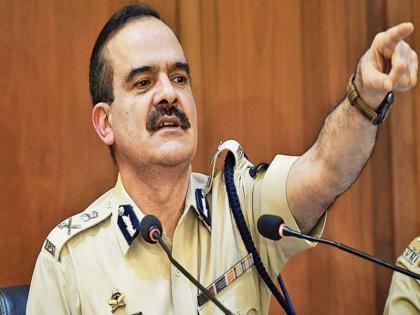 New Mumbai Commissioner of Police Parambir Singh has stop the transfer of 25 officers made by former Commissioner Sanjay Barve | मुंबईचे नवीन पोलीस आयुक्त अ‍ॅक्शन मोडमध्ये; 'या' अधिकाऱ्यांच्या बदल्यांना दिली स्थगिती