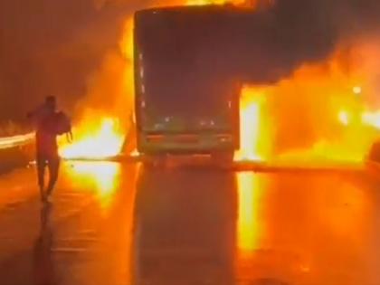 Kurnool Bus Fire Accident: भयानक, लक्झरी बसवर दुचाकी आदळली; २० प्रवाशांचा होरपळून मृत्यू, दिवाळी साजरी करून परतत होते - Marathi News | Hyderabad-Bangalore Bus Accident: Horrific, a bike hit a luxury bus; 11 passengers died of fright, were returning after celebrating Diwali | Latest national News at Lokmat.com