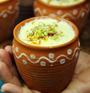 उन्हाळ्यात घरीच करा झटपट मटका कुल्फी! पाहा रेसिपी-खा मनसोक्त मऊमऊ कुल्फी पोटभर