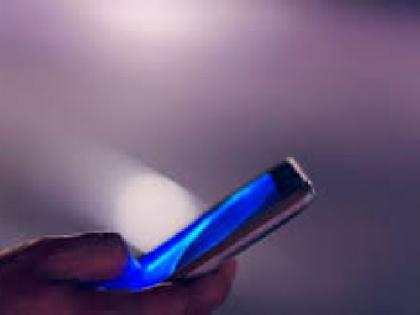 Pornographic video sent to the family chat group over a dispute | कौटुंबिक वादातून व्हॉट्सअॅप ग्रुपवर टाकला अश्लील व्हिडीओ