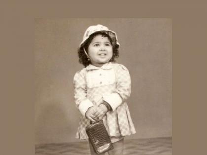 Do you recognize this cute little girl in the photo? She is a famous actress in the Marathi television world | फोटोतील या गोंडस चिमुकलीला ओळखलंत का?, मराठी टेलिव्हिजनविश्वातील आहे प्रसिद्ध अभिनेत्री