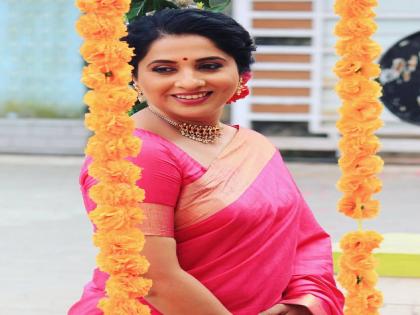 marathi actress arundhati ek madhurani gokhale prabhulkar share her beautiful photo in saree | 'बिती रात आए थे तुम..;' सुंदर कॅप्शन देत मधुराणीने शेअर केला फोटो