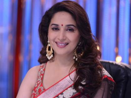 when an unknown person entered madhuri dixit house with electricians | Video: इलेक्ट्रिशिअन सांगून अज्ञात व्यक्तीने केला माधुरी दीक्षितच्या घरात शिरकाव