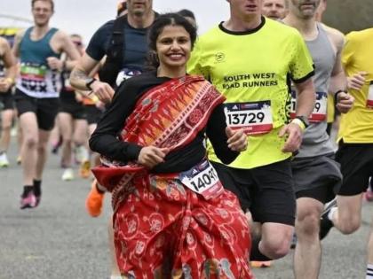 Madhusmita's Jena fitness funda! She ran 42.5 km in England wearing a saree | मधुस्मिता यांचा फिटनेस फंडा! साडी नेसून 'ती' इंग्लंडमध्ये ४२.५ किमी धावली