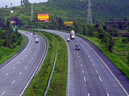 pune news villagers strongly oppose land acquisition for Pune-Nashik highway in Chimbali; Counting process disrupted | चिंबळी येथे पुणे-नाशिक महामार्ग भूसंपादनाला ग्रामस्थांचा तीव्र विरोध; मोजणी प्रक्रिया खंडित