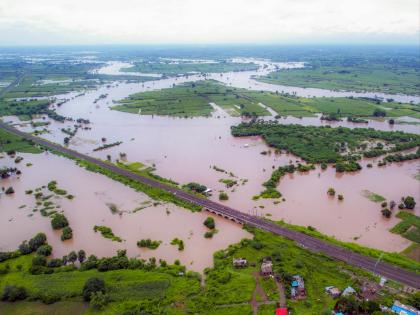 situation remains stable in marathwada solapur discharge from dams increased thousands of citizens moved to safer places | मराठवाडा, सोलापूर येथील परिस्थिती कायम; धरणांतील विसर्ग वाढला, हजारो नागरिक सुरक्षितस्थळी