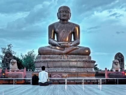 Contribution of Jain community in the development of the country; This year's Mahavir Jayanti procession concept | देशाच्या विकासात जैन समाजाचे योगदान; यंदाच्या महावीर जयंतीचा शोभायात्रेची संकल्पना