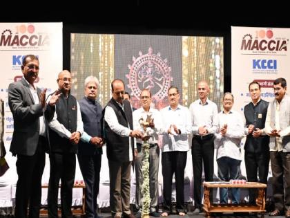 There will be no retreat unless the electricity tariff hike is withdrawn warns the State Electricity Council in Kolhapur | वीज दरवाढ मागे घेतल्याशिवाय माघार नाही, कोल्हापुरात राज्य वीज परिषदेत इशारा 