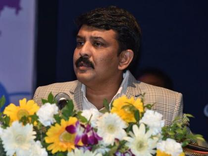 District Collector Dr. Mahendra Kalyankar has been promoted to the post of Konkan Divisional Commissioner | जिल्हाधिकारी डॉ महेंद्र कल्याणकर यांची कोंकण विभागीय आयुक्तपदी पदोन्नती 