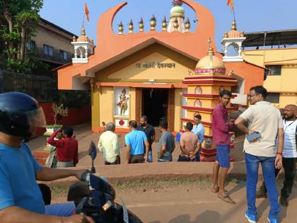 Vandalism of idols outside the sateri temple in kudchade by unknown persons in goa | कुडचडेतील सातेरी मंदिराबाहेरील मूर्तींची अज्ञातांकडून तोडफोड