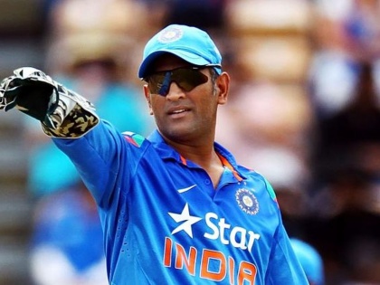 India vs New Zealand 2nd T20: ... and ms Dhoni help Rohit sharma | India vs New Zealand 2nd T20 : ... अन् रोहितच्या मदतीला धोनी धावून आला