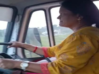 Driver gets fit while driving bus The woman took the steering wheel and became a driving bus in pune | Video: बस चालवताना ड्रायव्हरला आली फिट; महिलेने प्रसंगावधान स्टिअरिंग हाती घेऊन झाली सुपरहिट