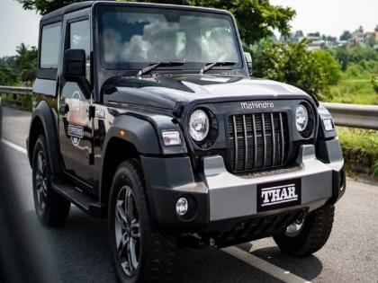 top 10 car with highest discounts offer in february mahindra thar | Mahindra Thar सह 'या' 10 कारवर मिळतोय 2.5 लाखांपर्यंत डिस्काउंट!